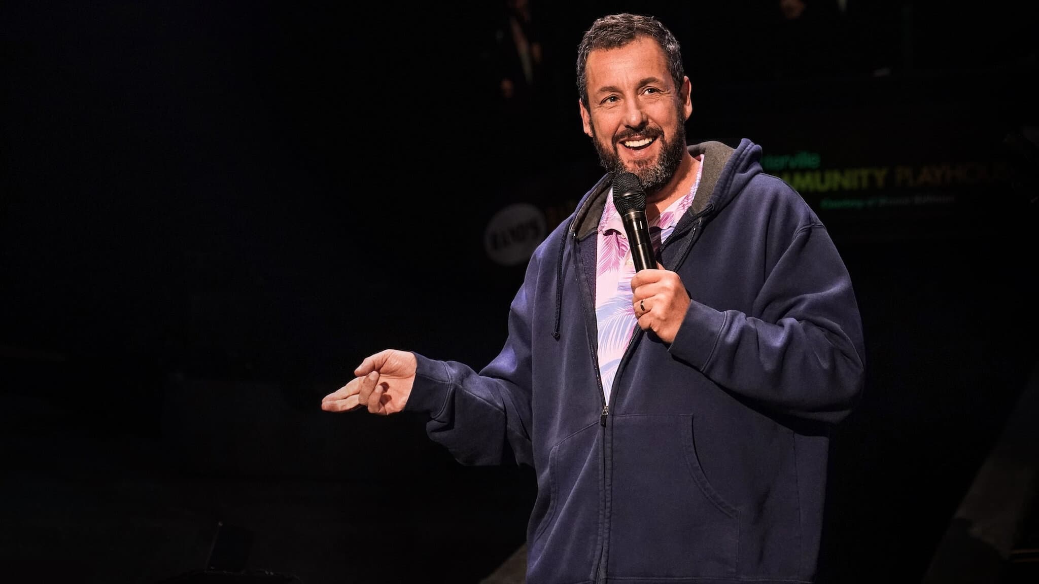 Adam Sandler trở lại hài độc thoại